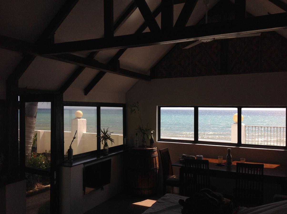 Bamboo Beachhouse Dormitory Garcia Hernandez Extérieur photo